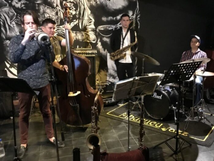 ムルクジャズ（Mburucujazz）